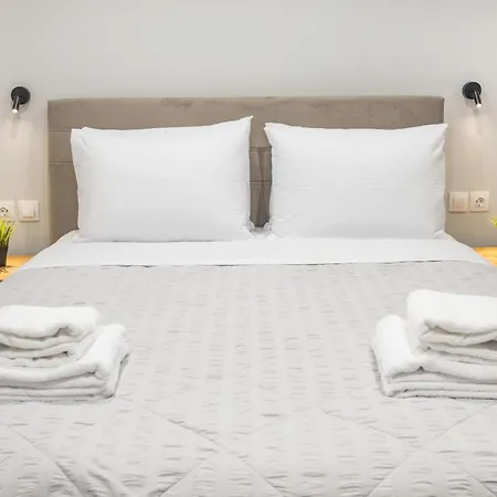 Raise Averof Serviced Apartament