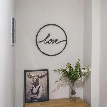 Apartament Raise Averof Serviced